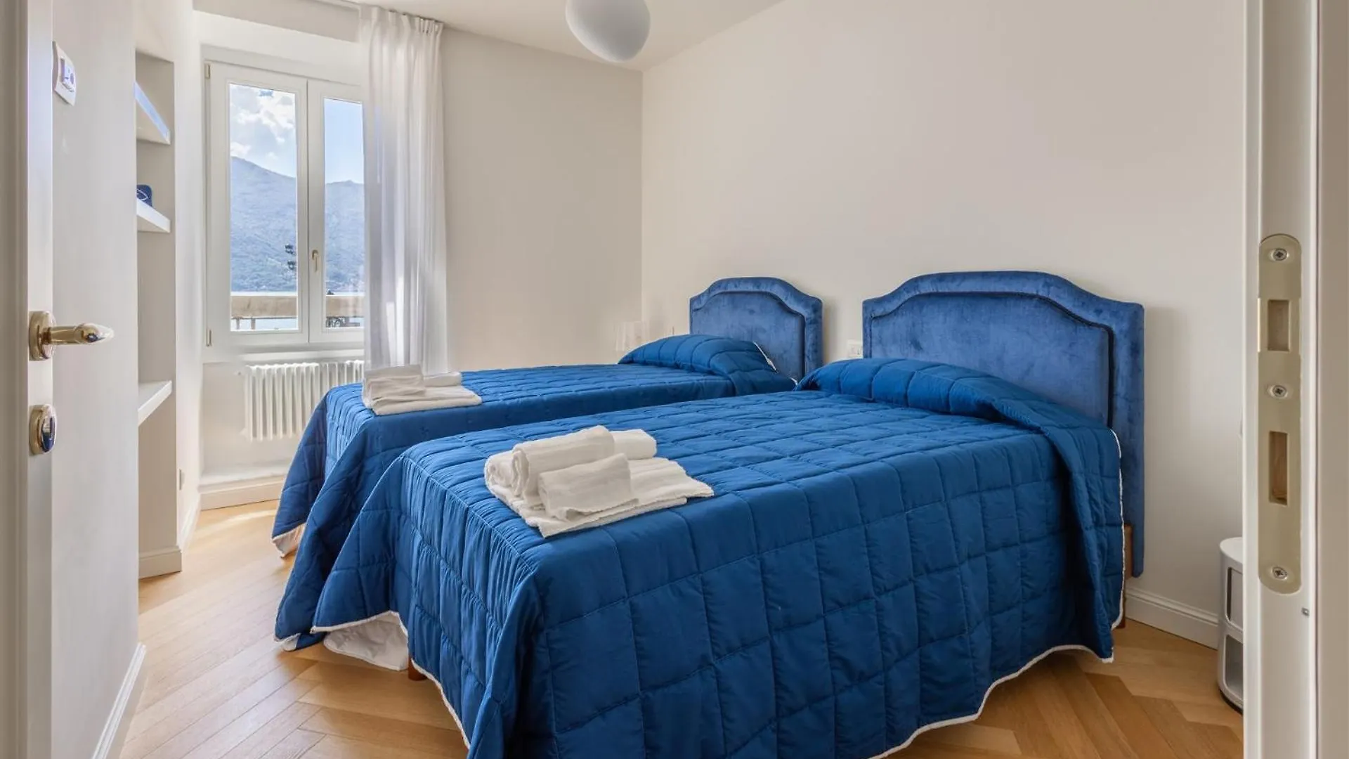 Iseolakerental - La Terrazza Sul Porto Lovere